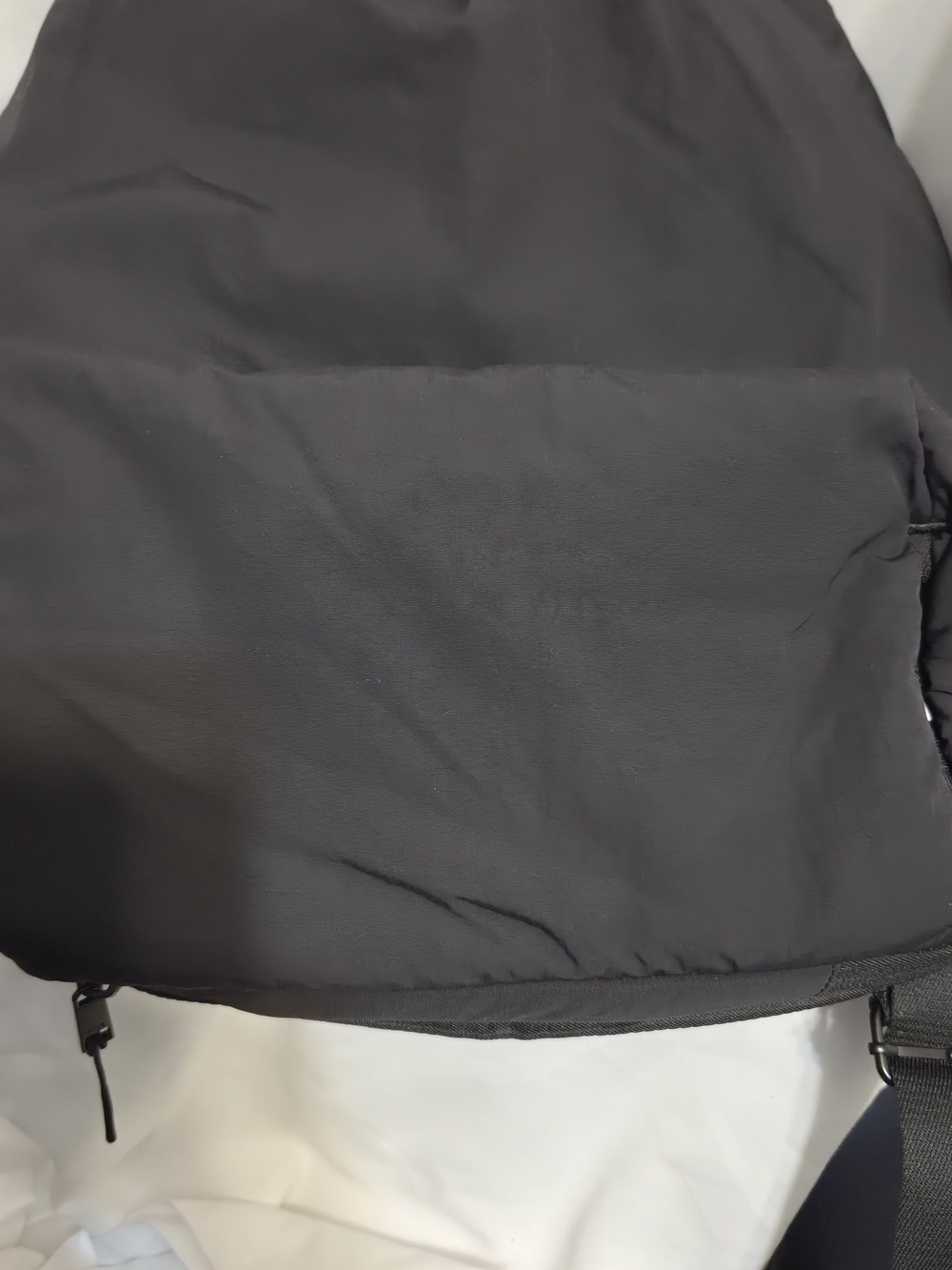 BÉIS "The Air Backpack" Travel Backpack - Black - Picture 8 of 14